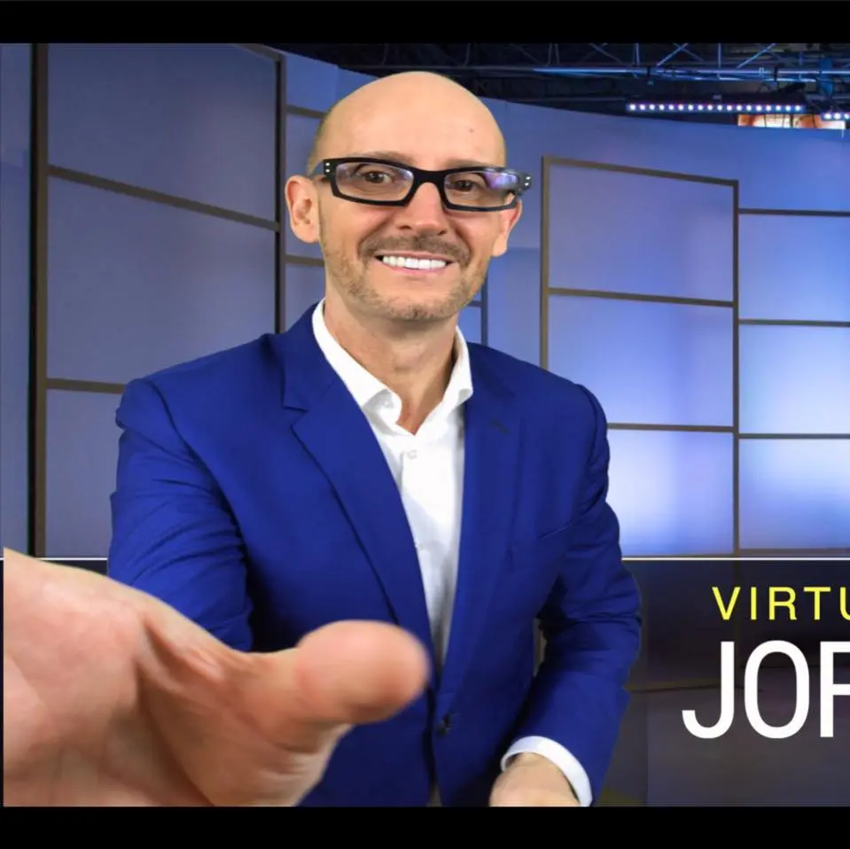 Joff-Eaton-Cruise-Director Joff-Eaton-Cruise-Director