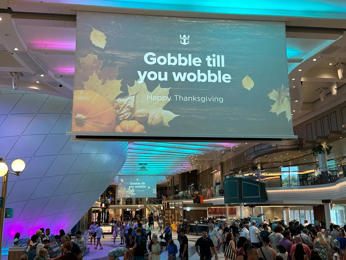 Decorations on Star of the Seas