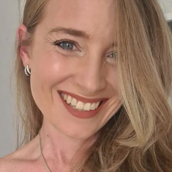 Kat-Falcon-Cruise-Director-LinkedIn Kat-Falcon-Cruise-Director-LinkedIn