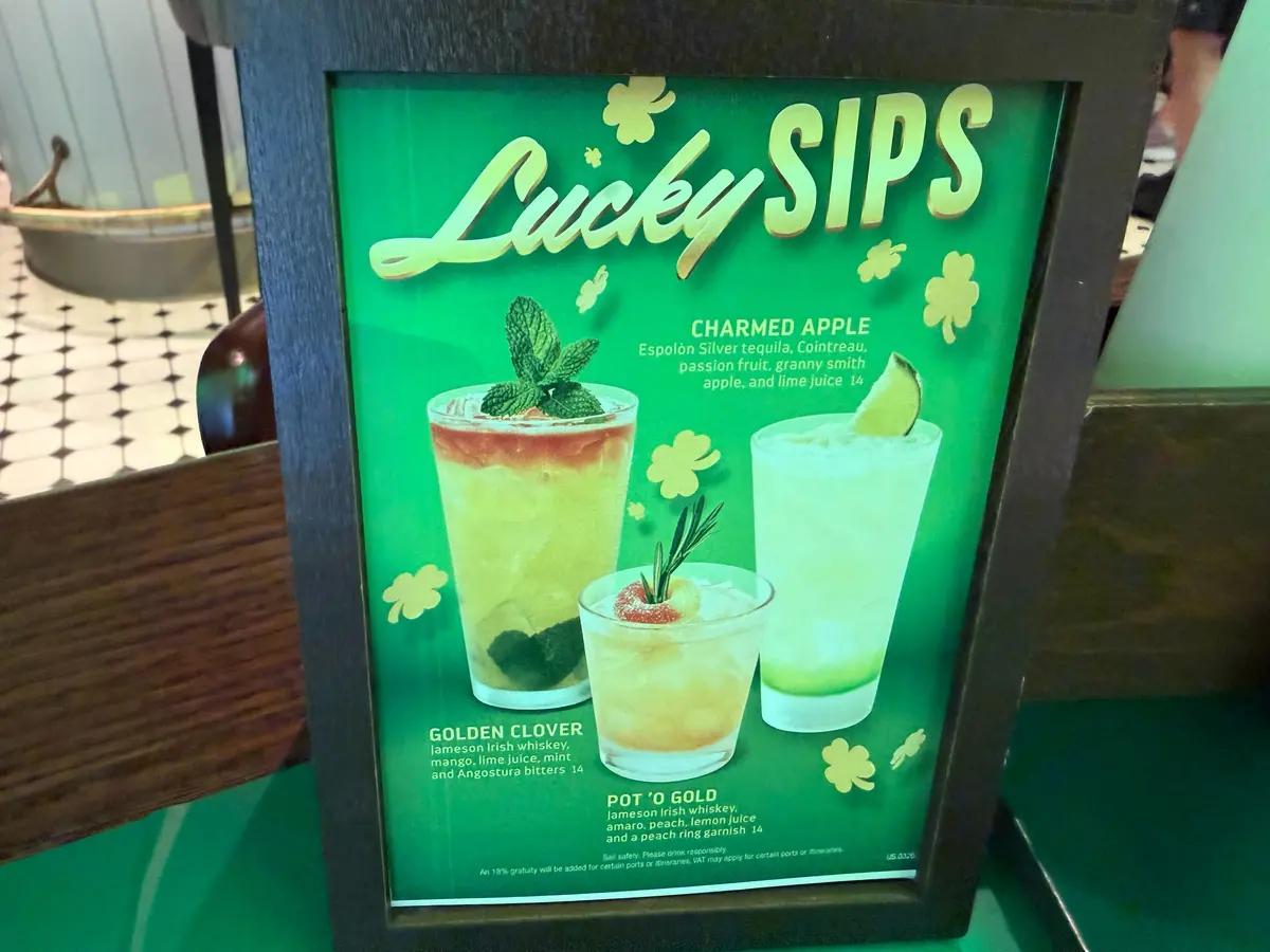 St. Patrick's Day on Star of the Seas, Pub Cocktails St. Patrick's Day on Star of the Seas, Pub Cocktails
