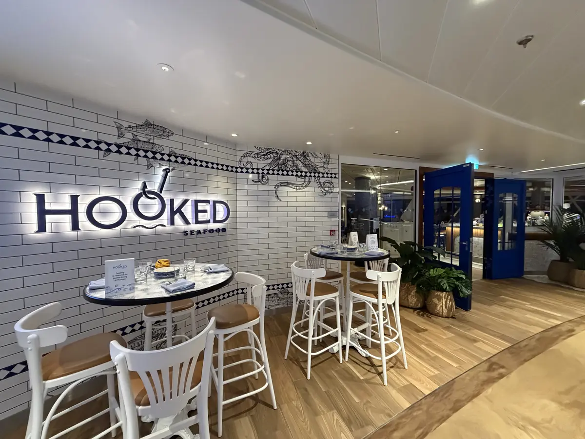 Hooked restaurant