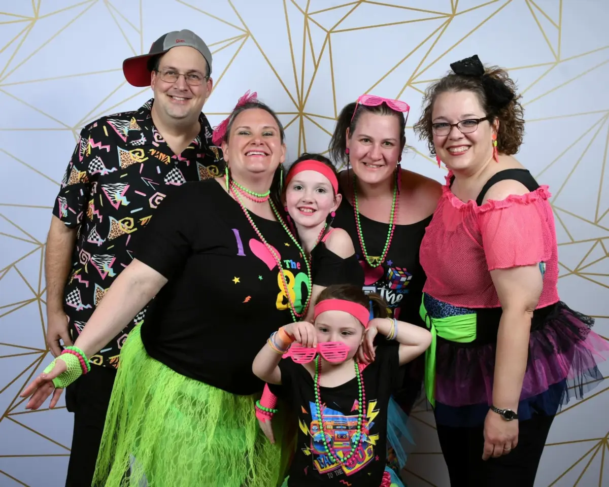 Kathleen Donnelly, Theme Night Kathleen Donnelly, Theme Night