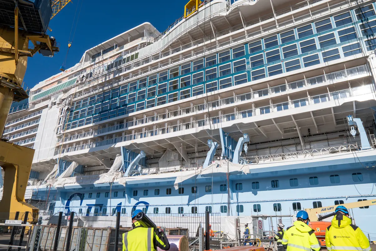 Legend of the Seas exterior