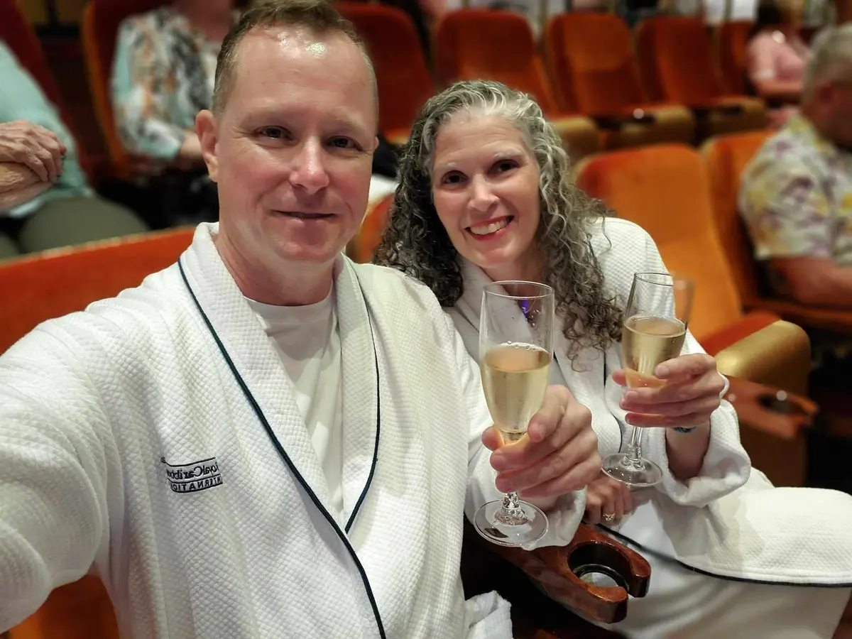 Tom Place, White Night Tom Place, White Night