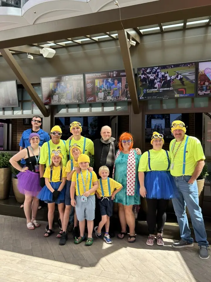 Walter Terry, Theme Night Walter Terry, Theme Night