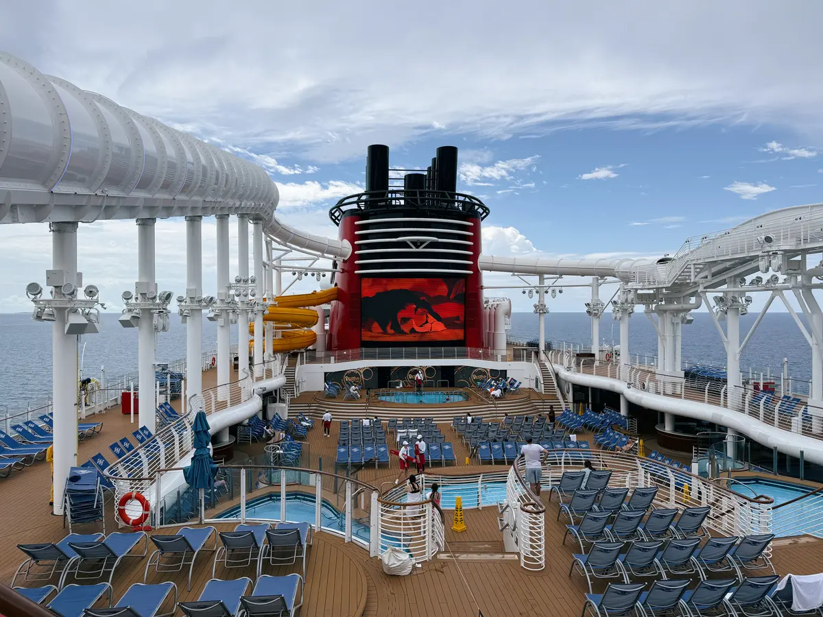 Disney Destiny pool deck Disney Destiny pool deck