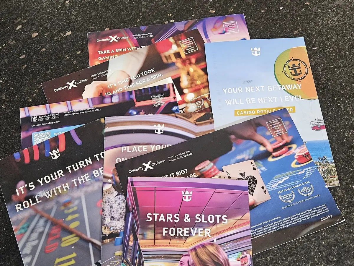 Casino mailer offers