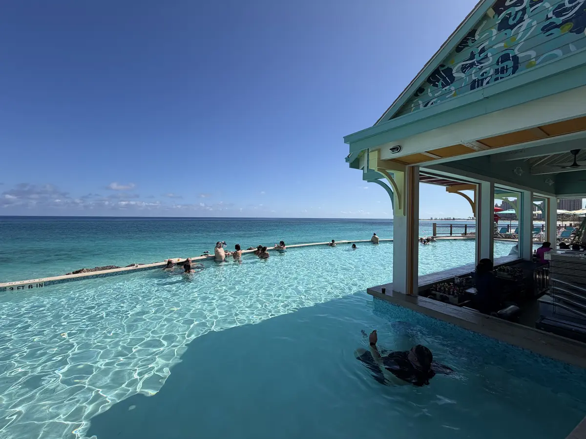 Paradise Beach pool