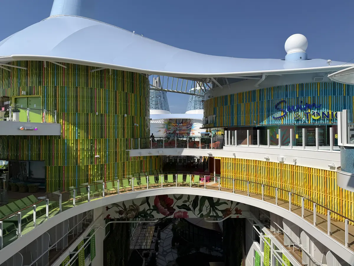 Pool deck on Legend of the Seas