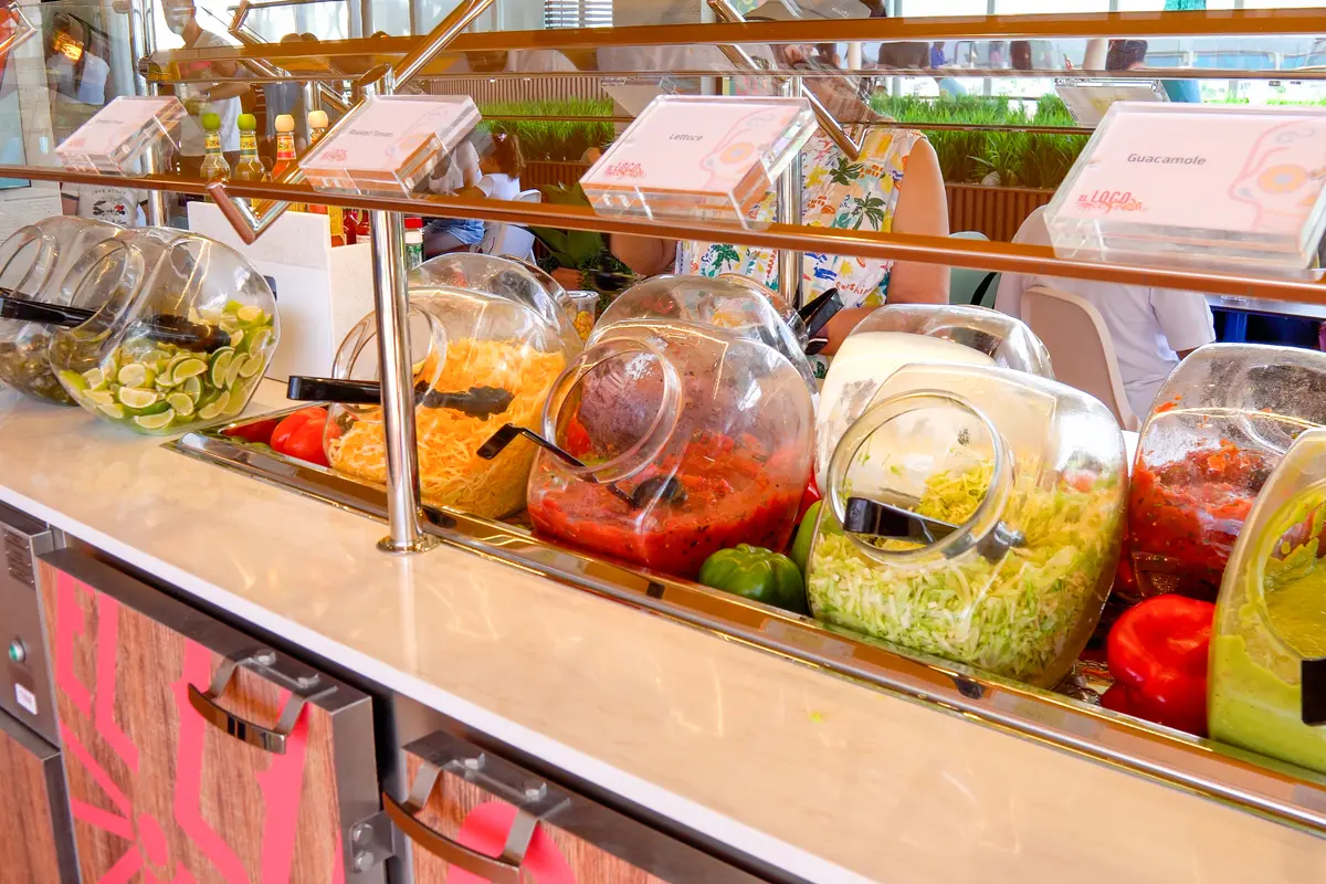El Loco Fresh salsa stand