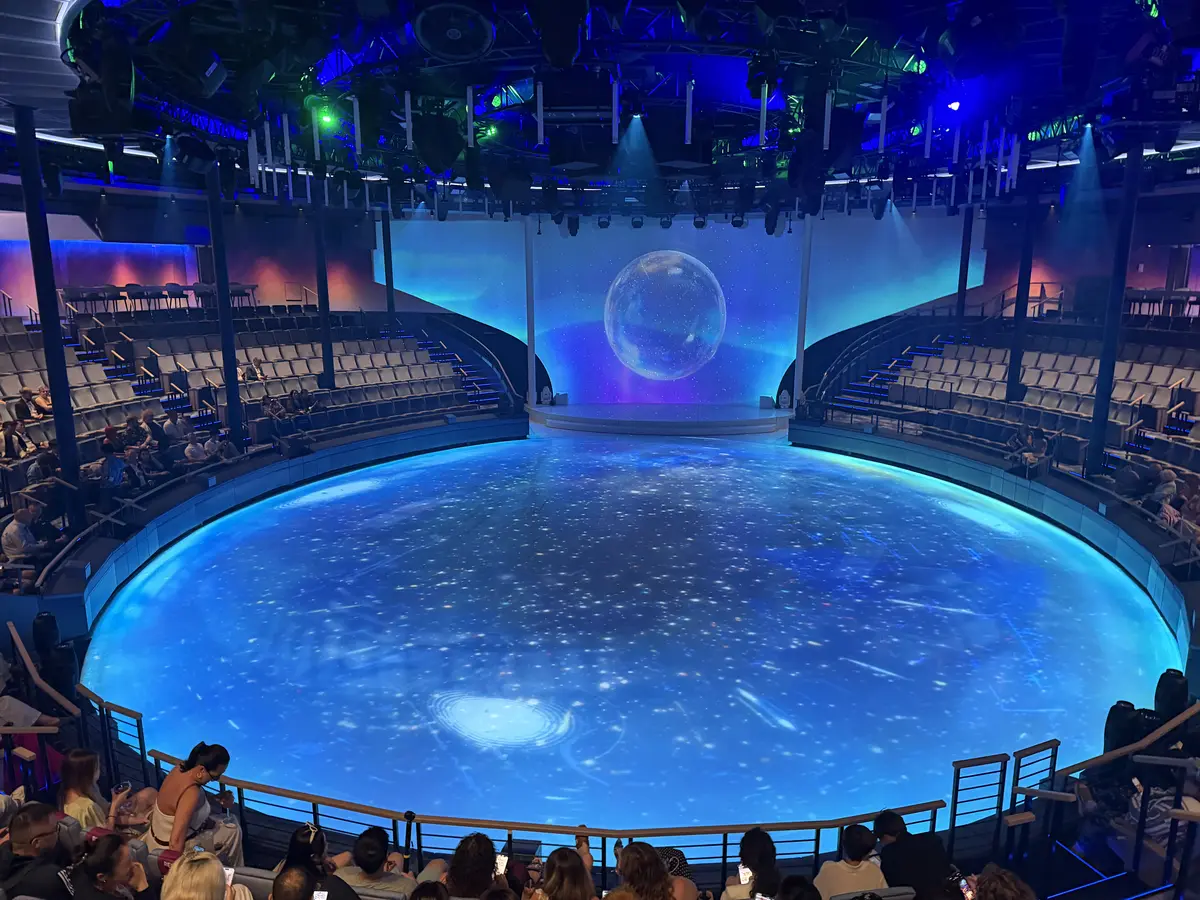Fusion ice show