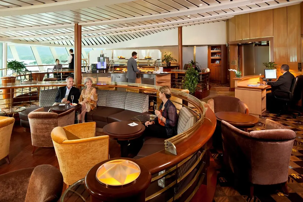 Radiance of the Seas concierge lounge