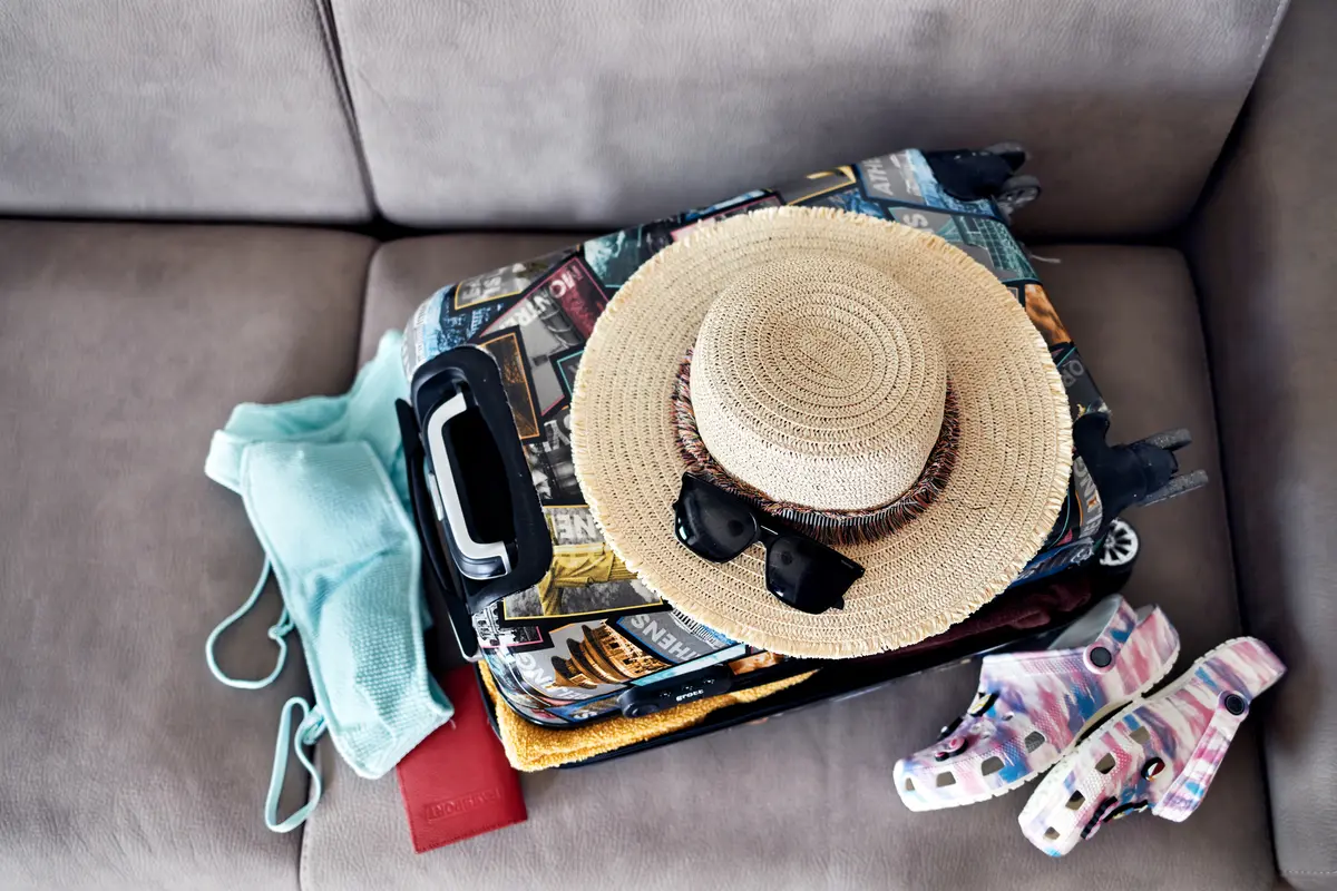 How to Pack a Hat for a Cruise