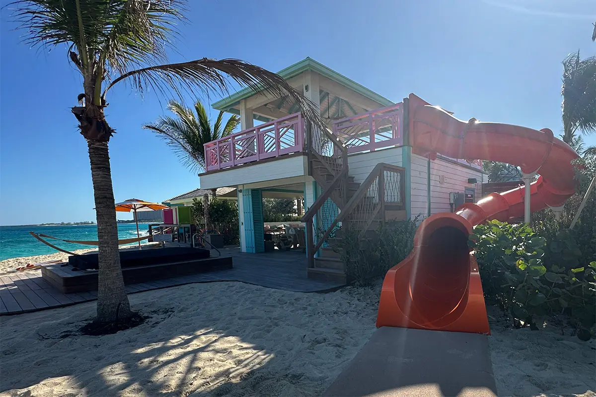 Ultimate Family Cabana