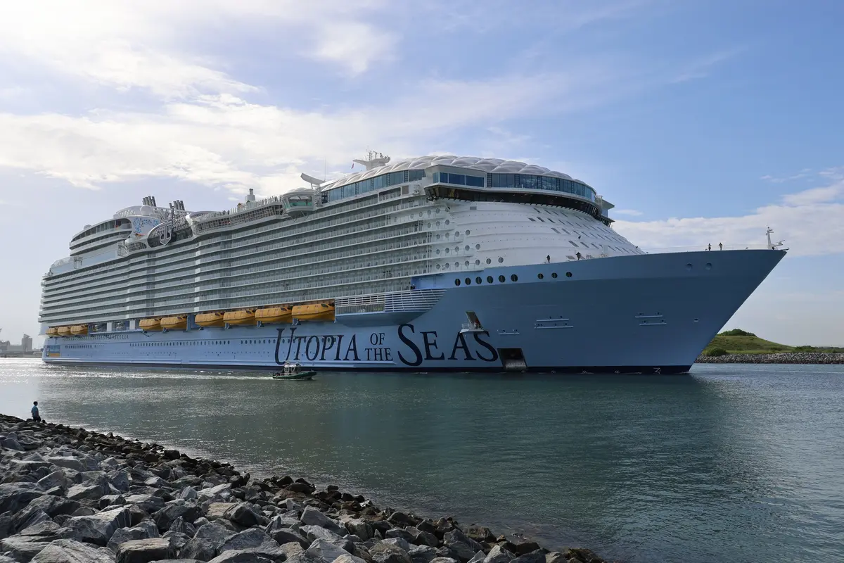 Utopia of the Seas sailing away from Port Canaveral