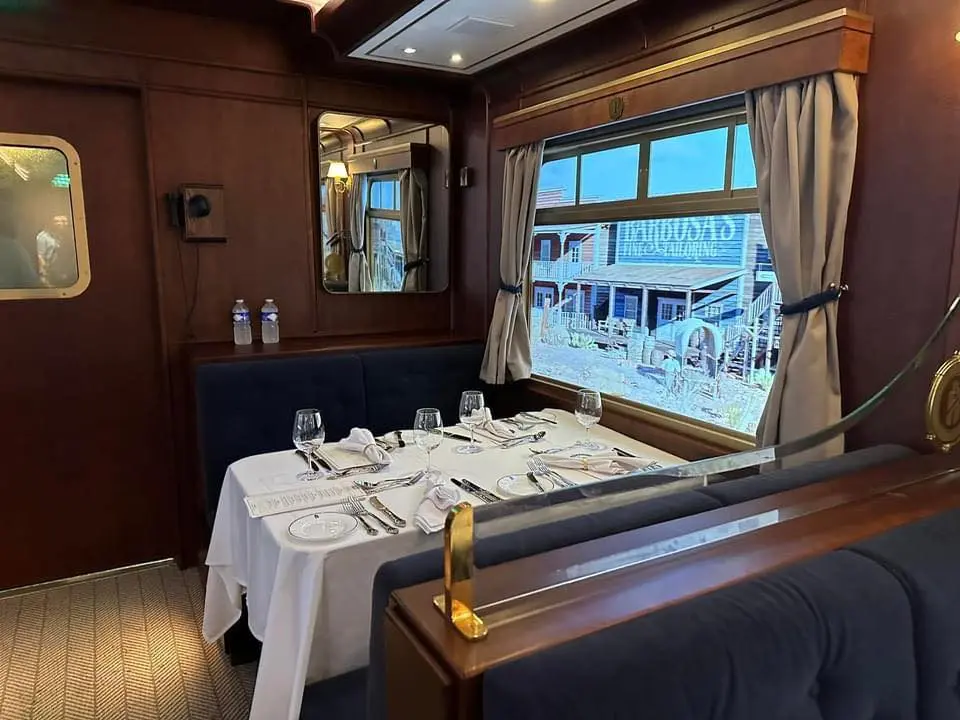 Table at Royal Railway