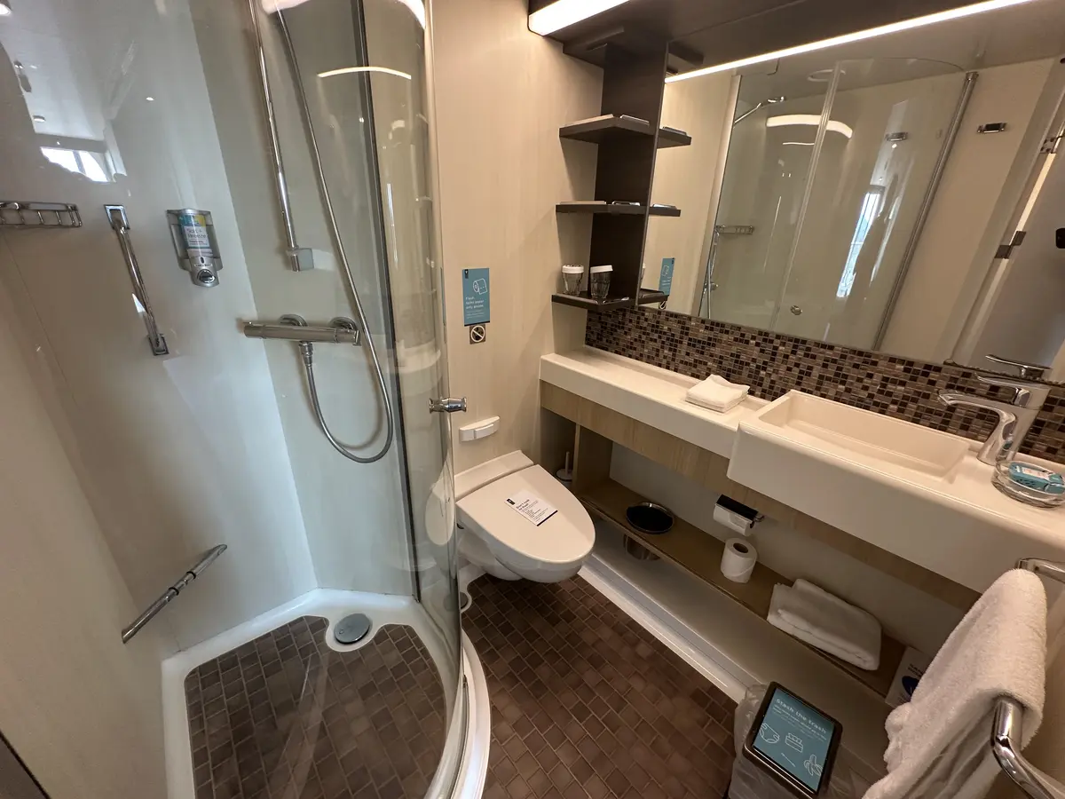 Bathroom on Ovation of the Seas