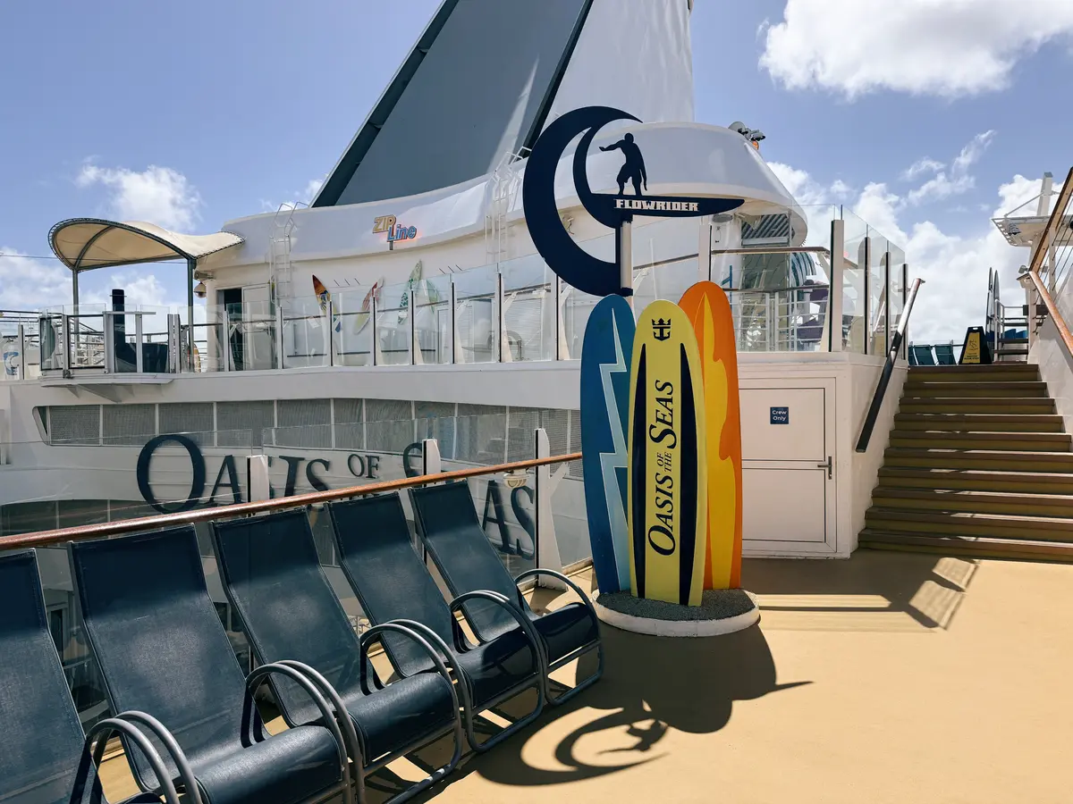 Oasis-of-the-Seas-Sports-Court-Zip-Line Oasis-of-the-Seas-Sports-Court-Zip-Line