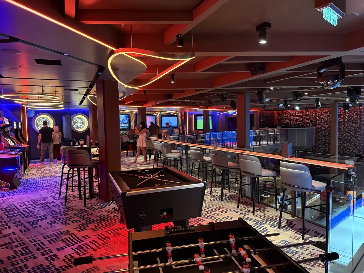 Celebrity-Xcel-Attic-Club-1 Celebrity-Xcel-Attic-Club-1