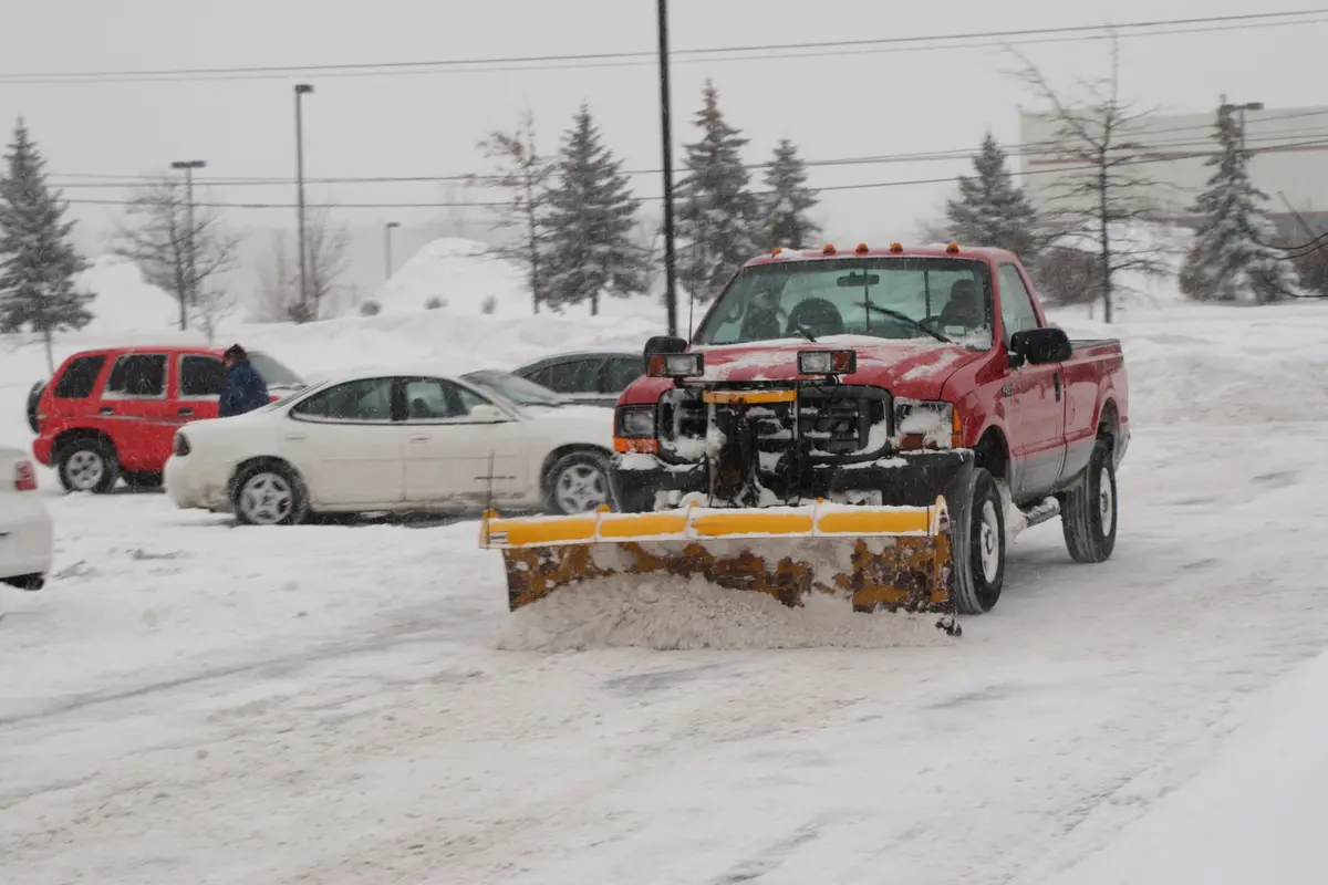 Snow plow Snow plow