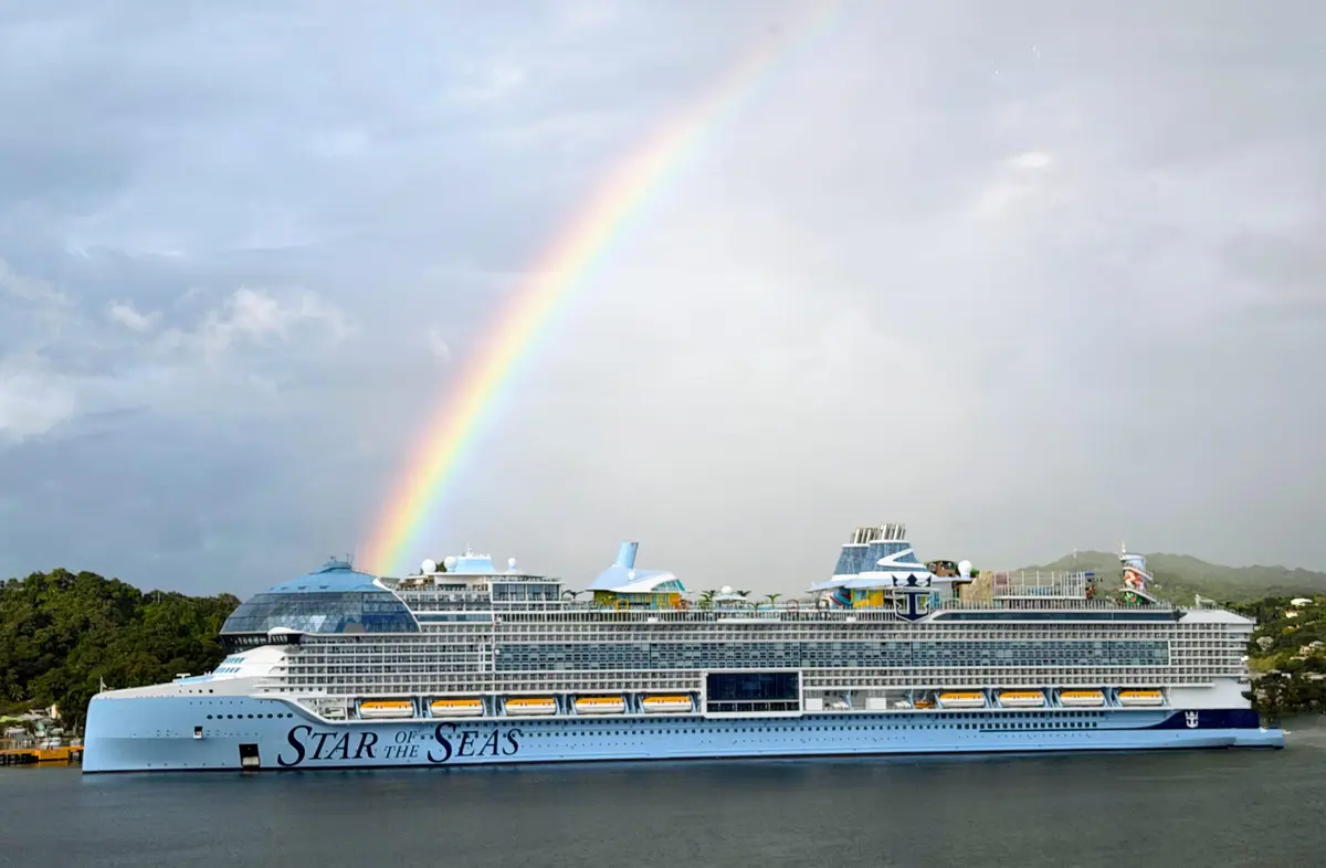Star of the Seas in Roatan