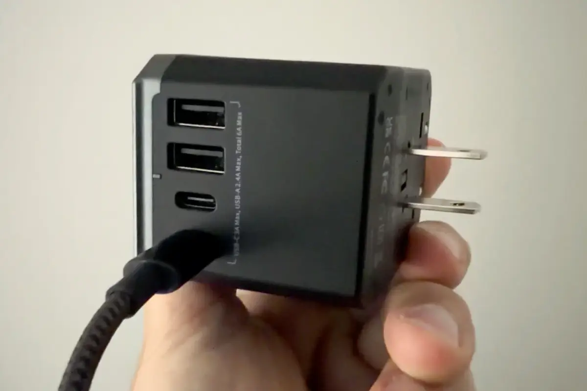 USB power adapter