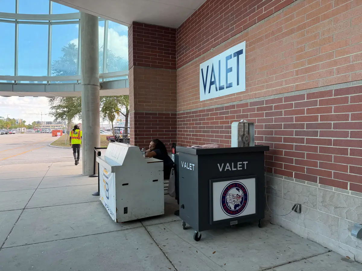 Valet parking