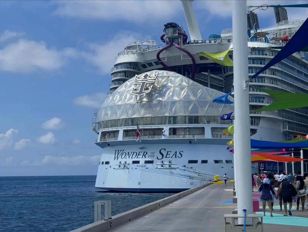 Wonder of the Seas docked in Cococay