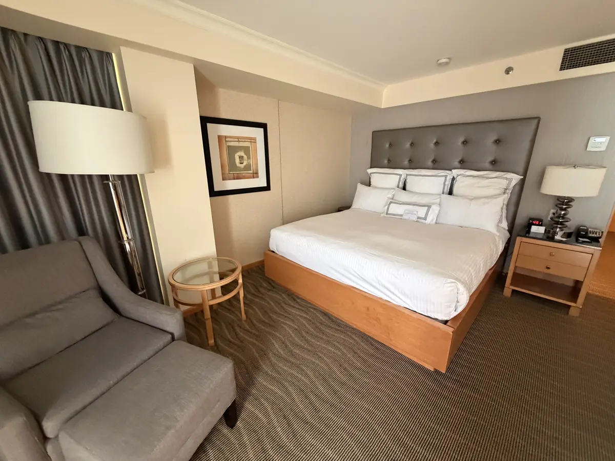 King bed in Pan pacific