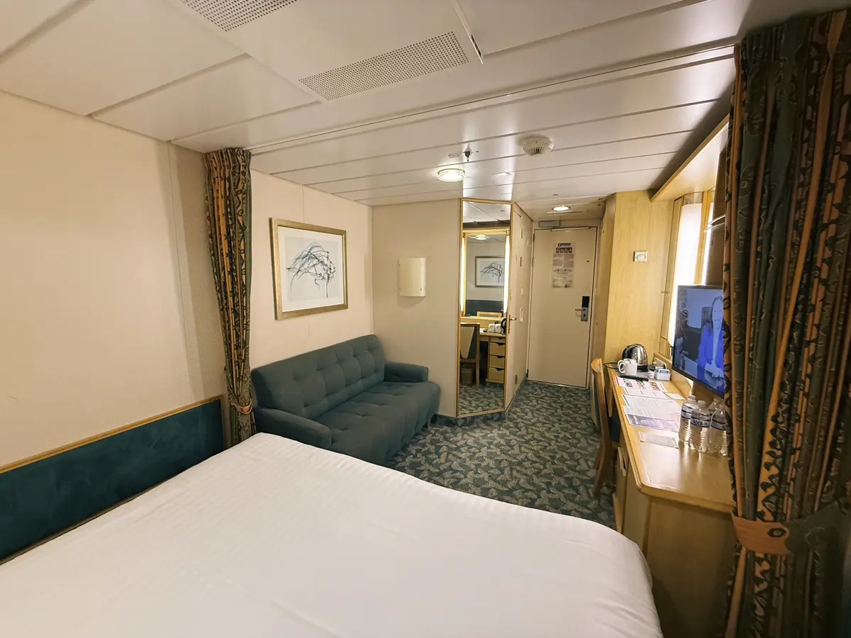 Liberty Inside Cabin Liberty Inside Cabin
