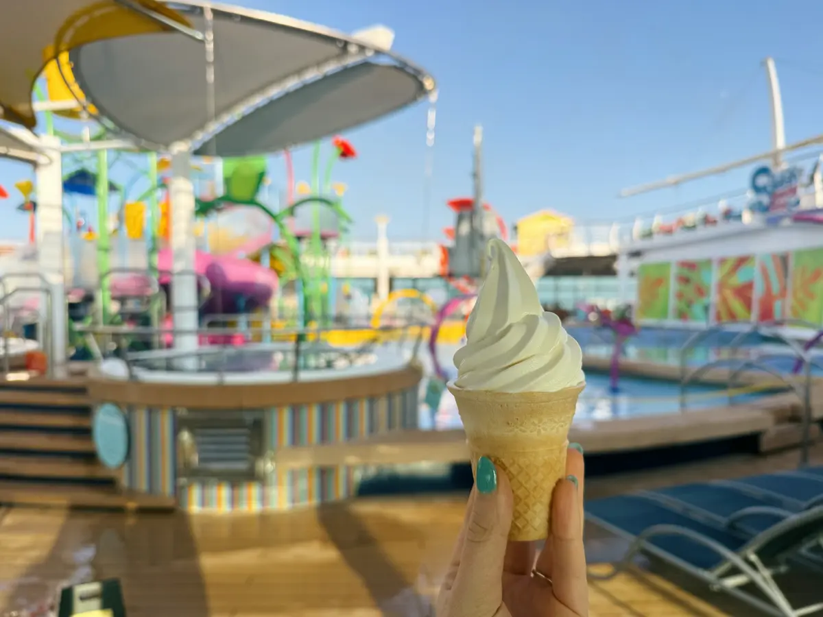 Soft-serve ice cream Soft-serve ice cream