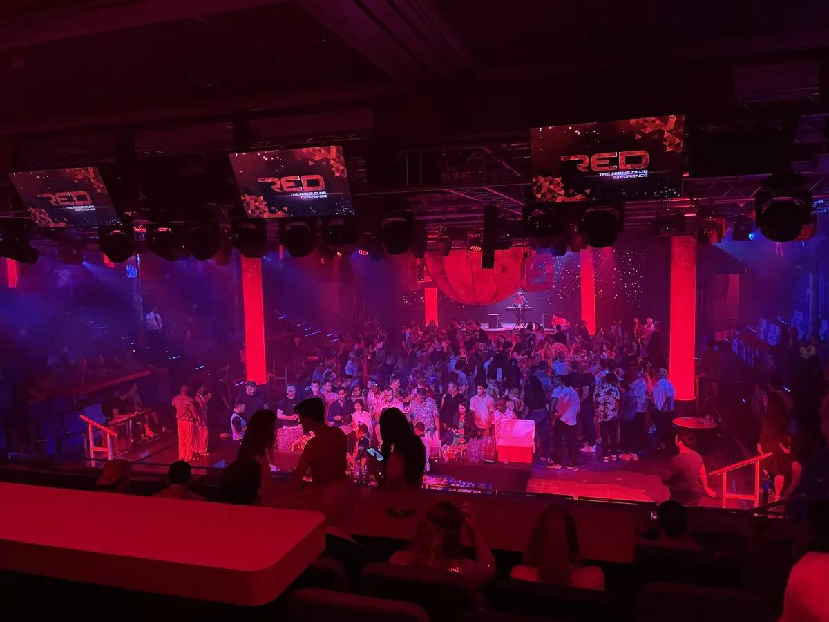 Night club on Symphony Night club on Symphony