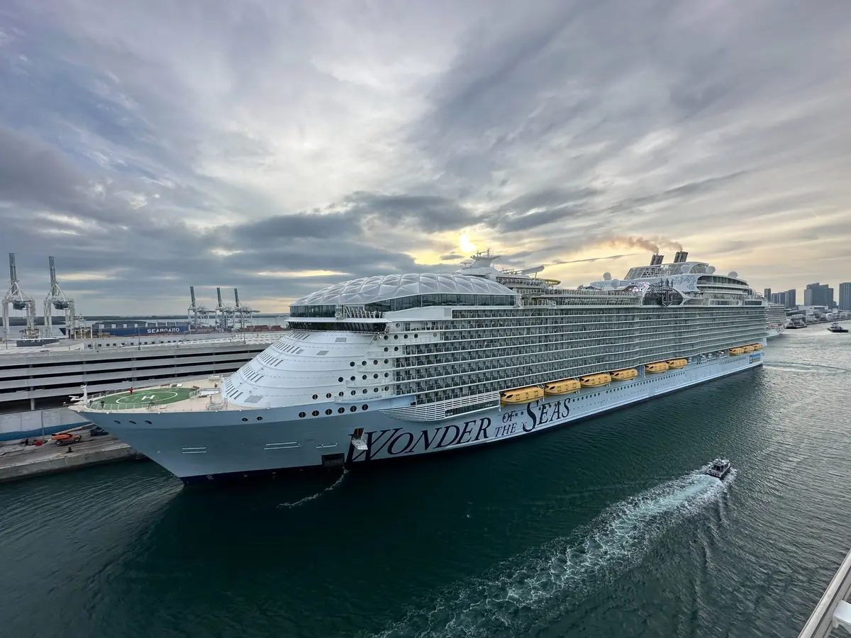 Wonder-Docked-Port-Canaveral Wonder-Docked-Port-Canaveral